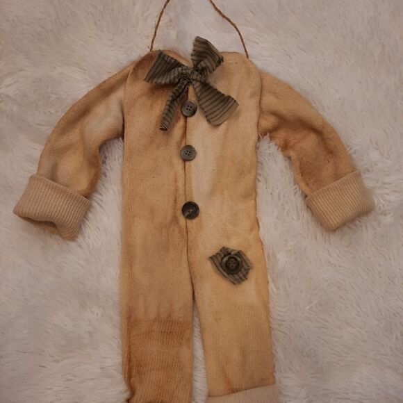 Antique Long Johns Wall Hanging - Picture 2 of 15